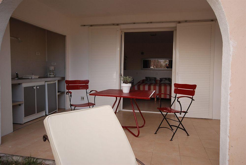 Aloasis Bed & Breakfast Grimaud Exterior photo
